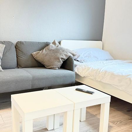 Apartments Im Herzen Von Neumuenster Innenstadt & Hbf Fusslaeufig, Mit Privatparkplatz 外观 照片