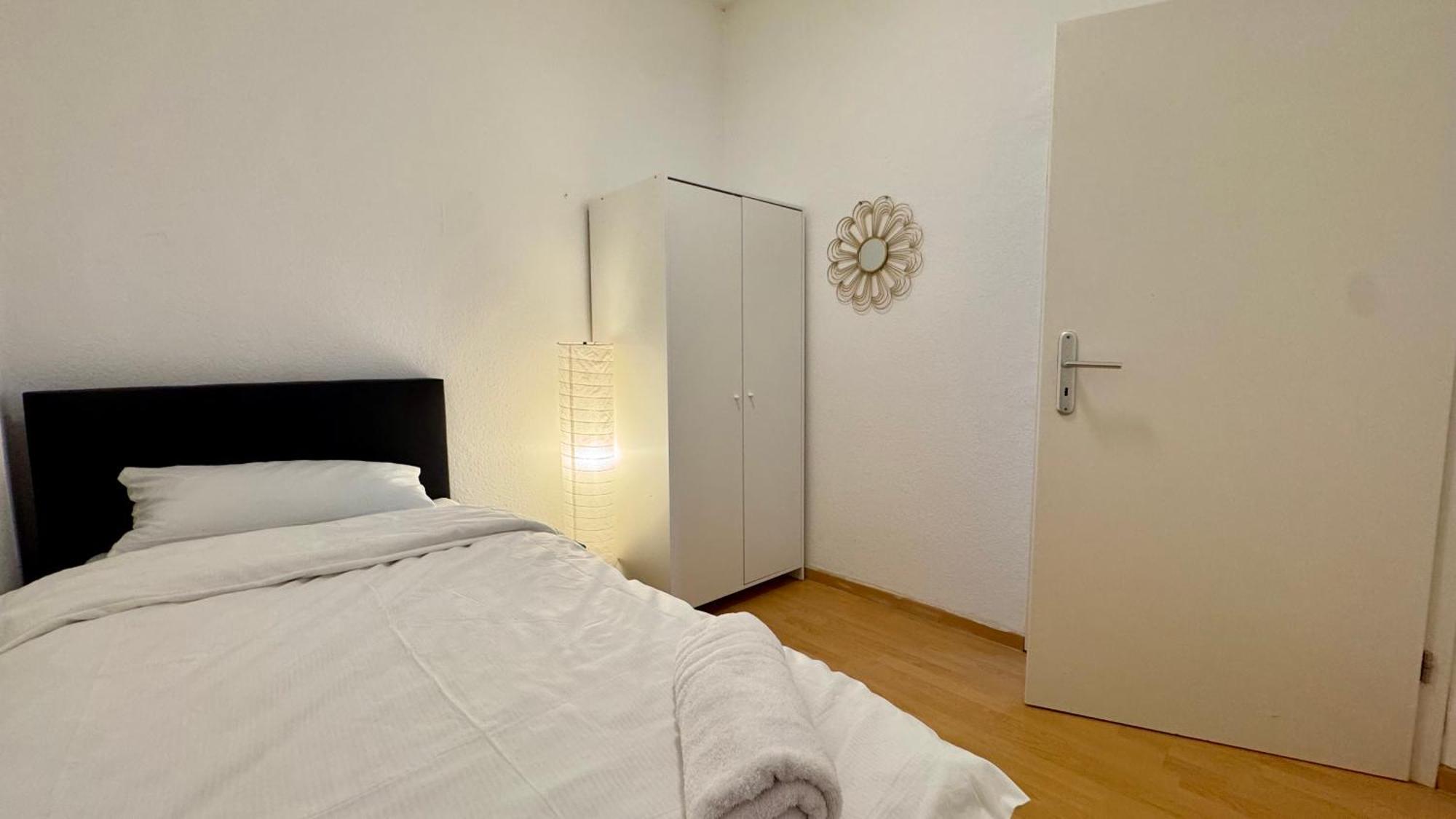 Apartments Im Herzen Von Neumuenster Innenstadt & Hbf Fusslaeufig, Mit Privatparkplatz 外观 照片