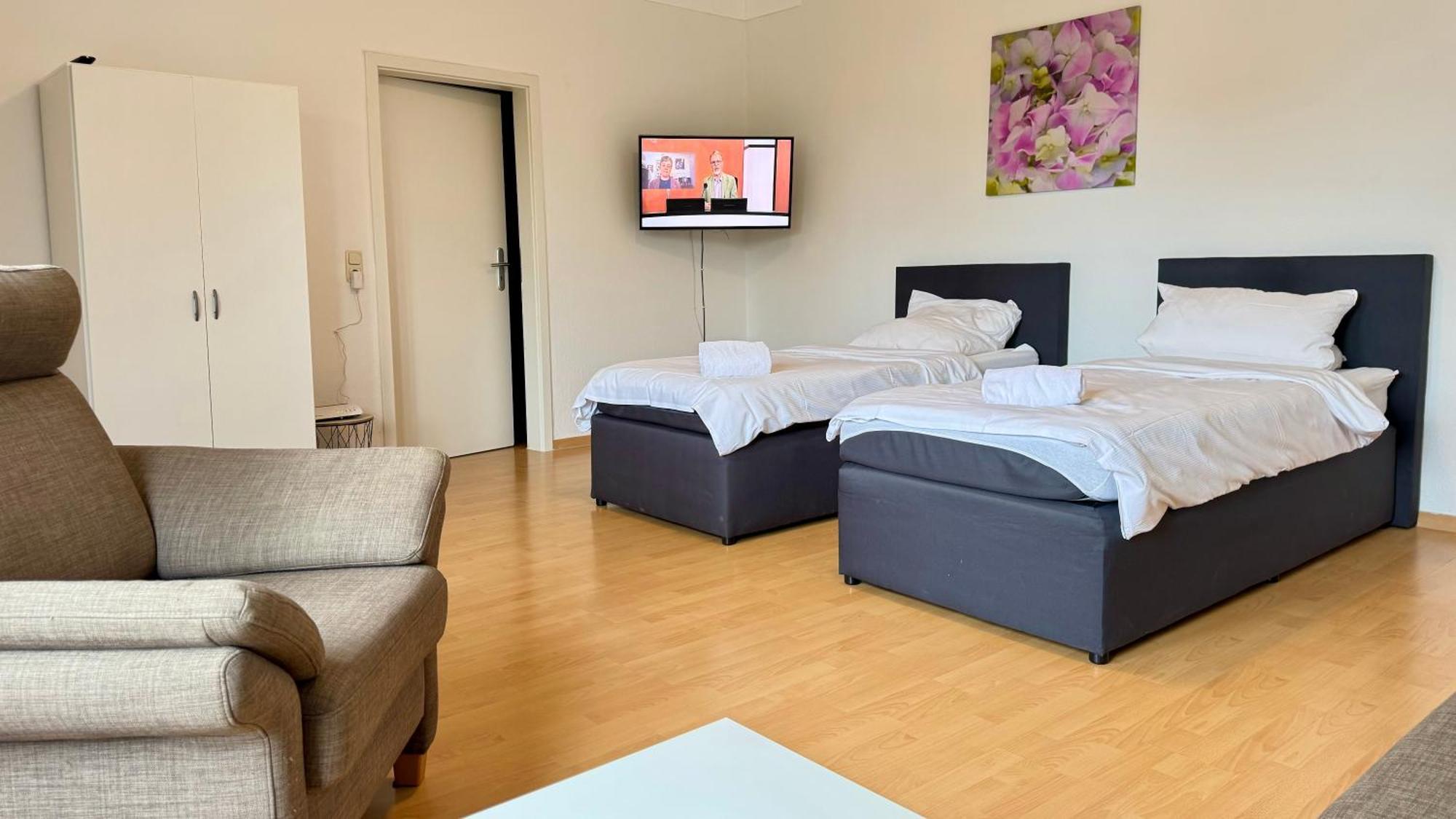 Apartments Im Herzen Von Neumuenster Innenstadt & Hbf Fusslaeufig, Mit Privatparkplatz 外观 照片