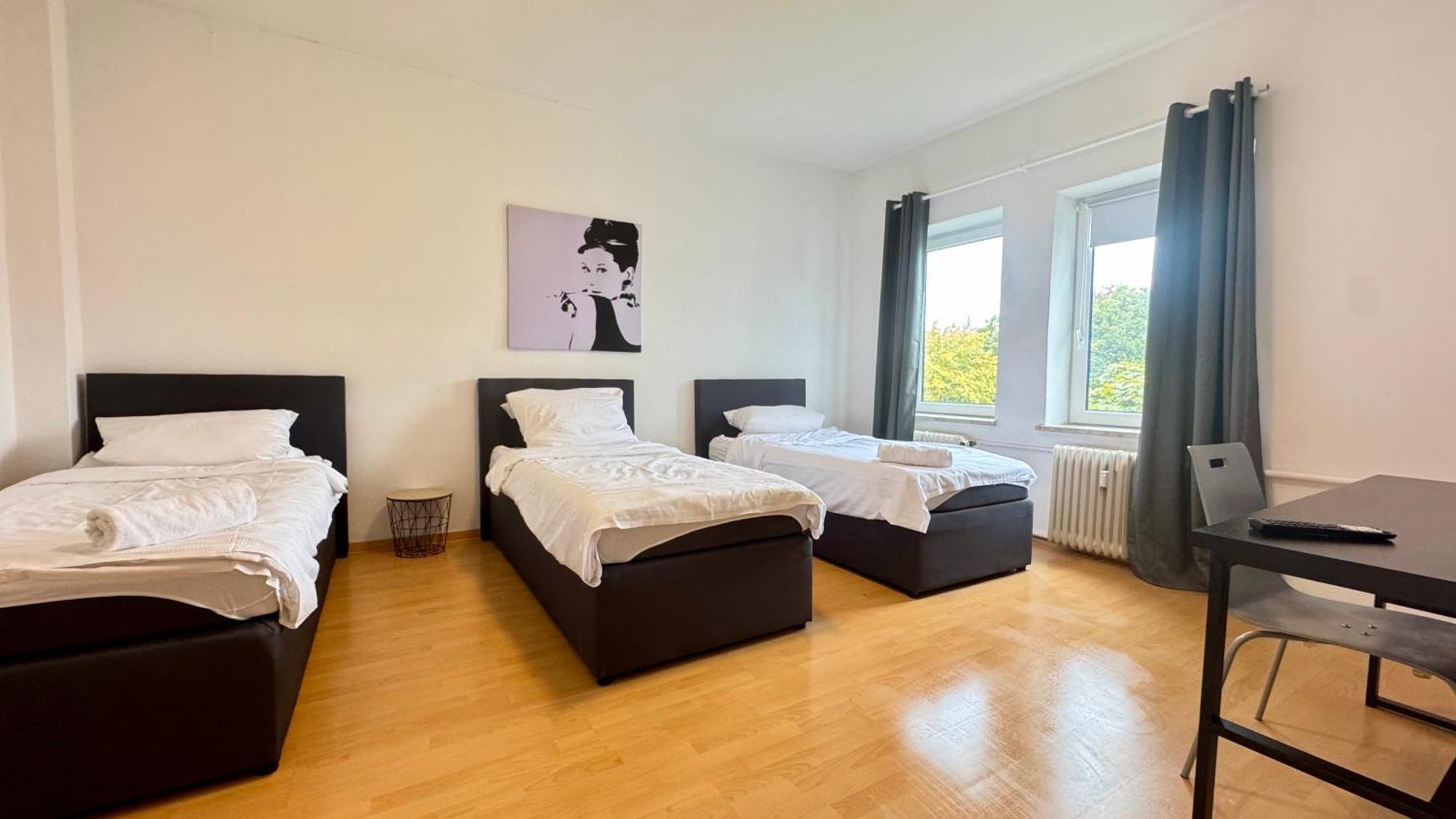 Apartments Im Herzen Von Neumuenster Innenstadt & Hbf Fusslaeufig, Mit Privatparkplatz 外观 照片
