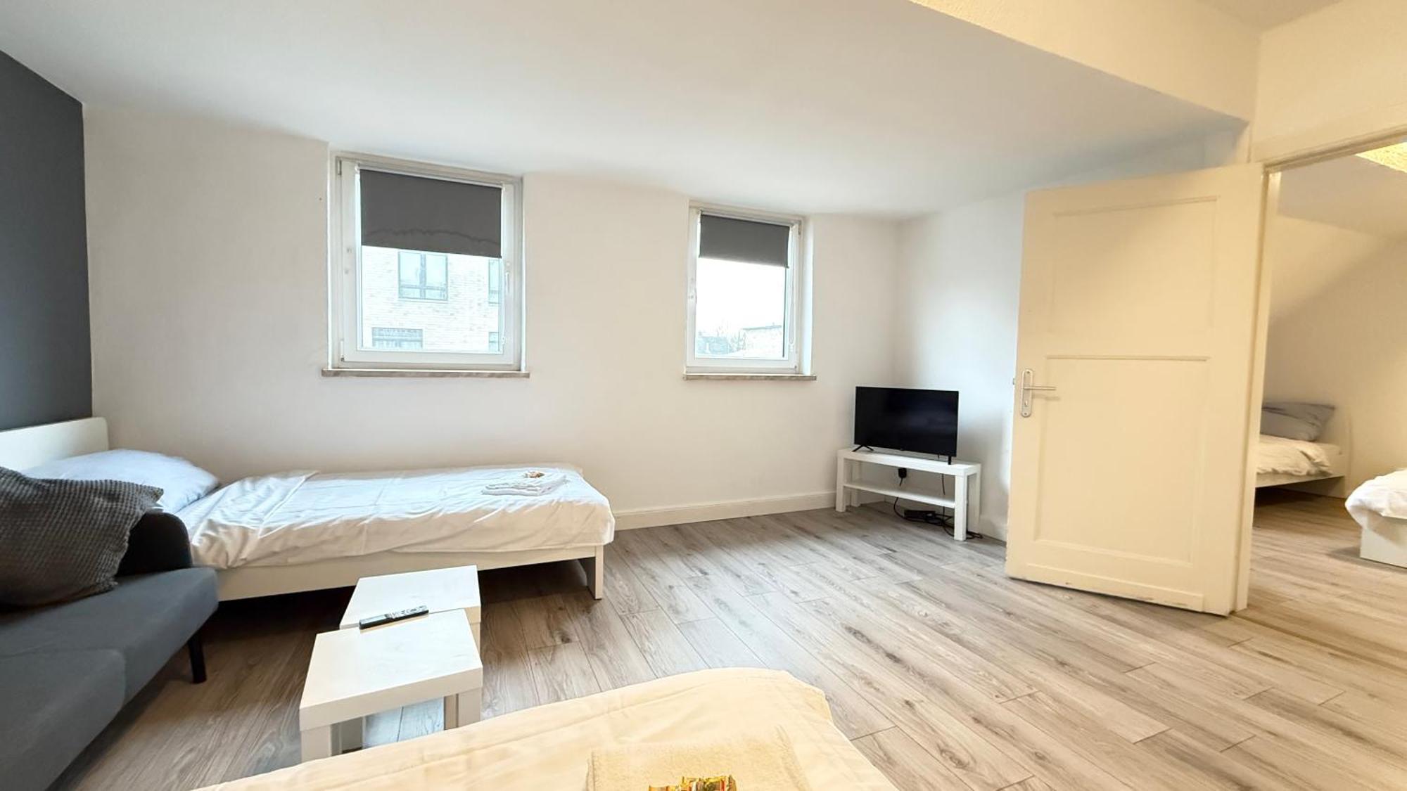 Apartments Im Herzen Von Neumuenster Innenstadt & Hbf Fusslaeufig, Mit Privatparkplatz 外观 照片