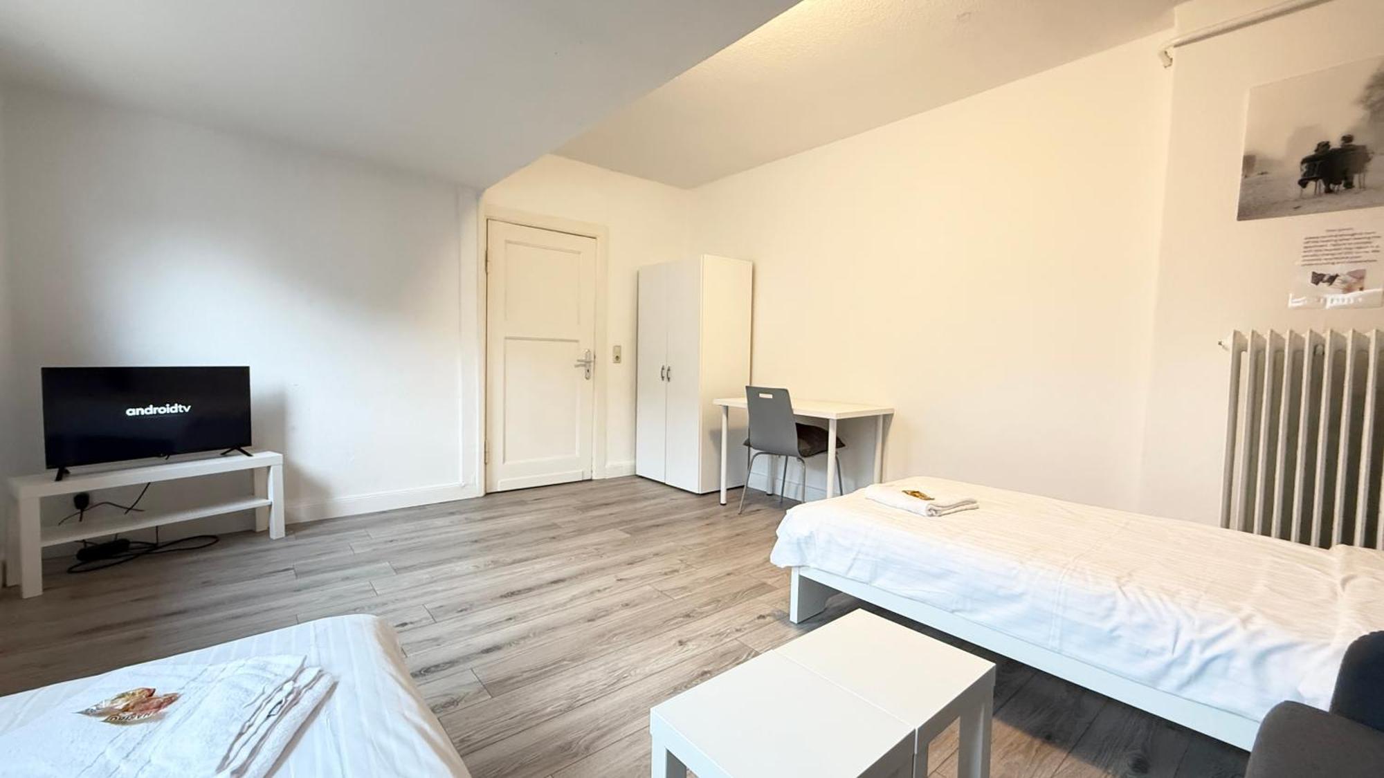 Apartments Im Herzen Von Neumuenster Innenstadt & Hbf Fusslaeufig, Mit Privatparkplatz 外观 照片